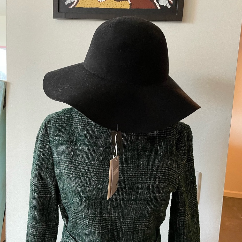 H&M | Premium Wool Hat